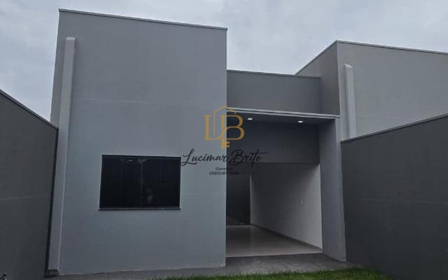 Casa à venda com suíte.